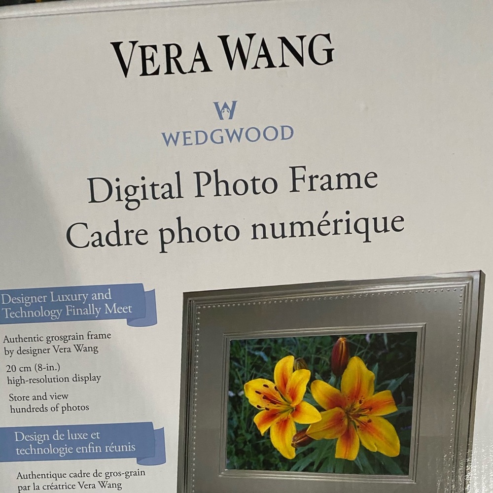 Brand new** Digital Photo Frame